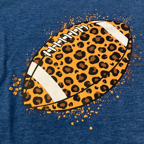 Animal print football tee - Picture 2 of 2